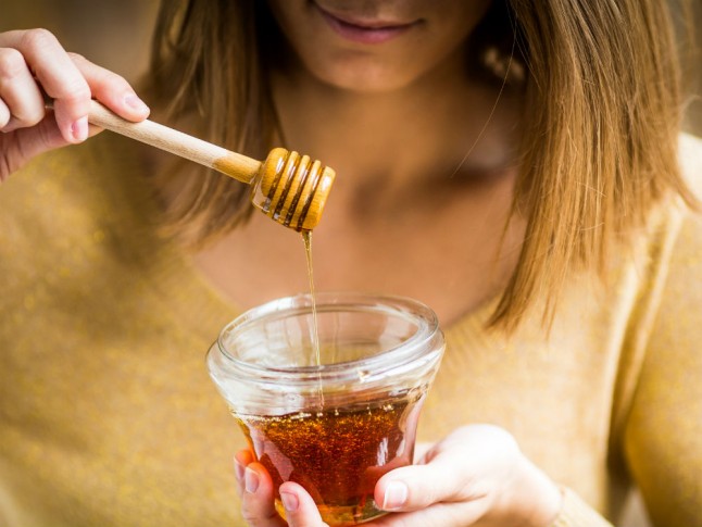 Benefits of honey for skin and hair