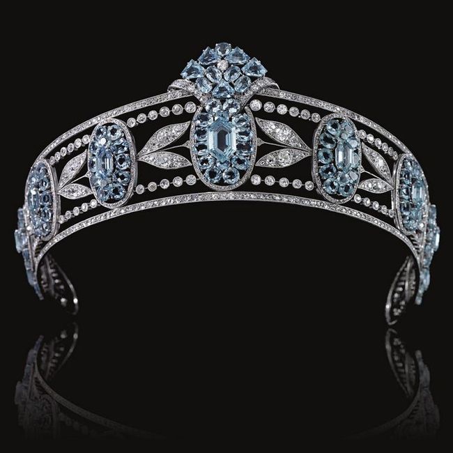 cartier's aquamarine tiara