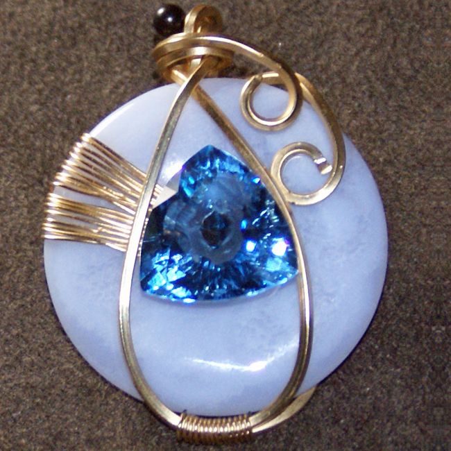 celestite pendant