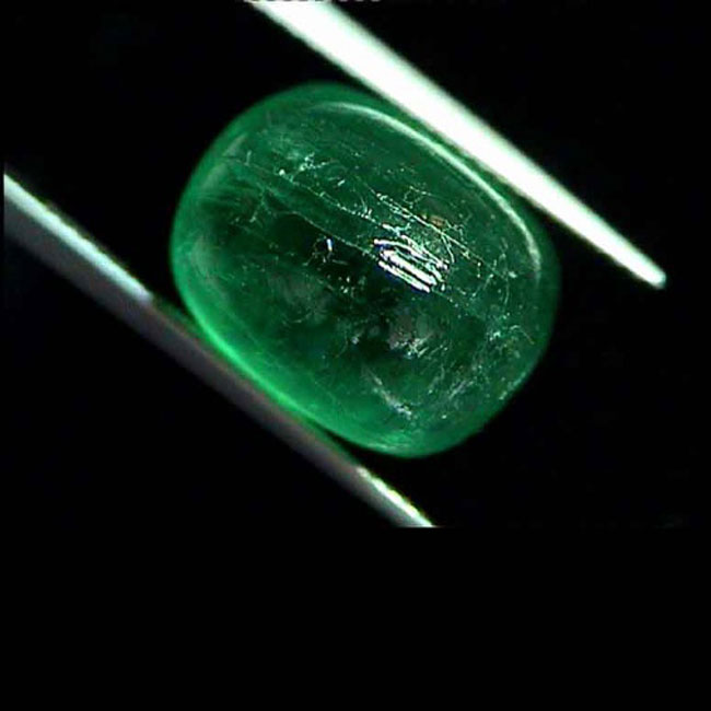 choose quality gemstones emerald