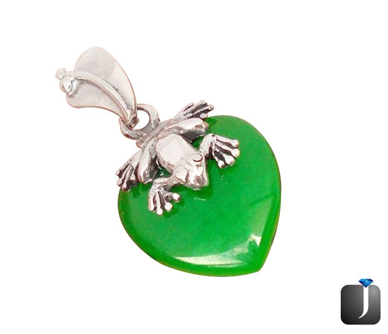 jade frog pendant jade frog pendant