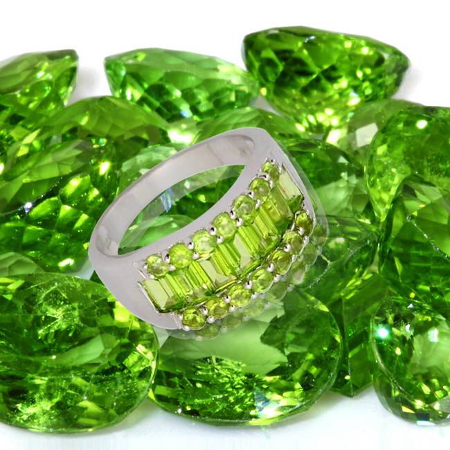 Peridot Gemstone