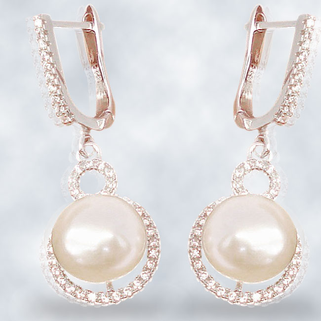 silver jewelry with pearl gemstone