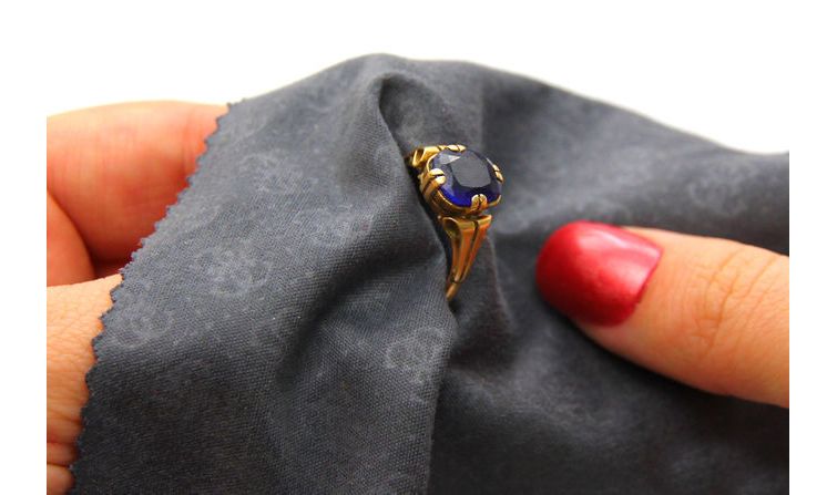How to Clean Sapphire Jewelry? Check out Few Simple Steps!