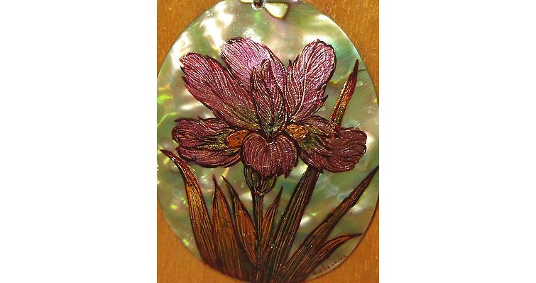 Abalone Pendant With Painted Flower 7