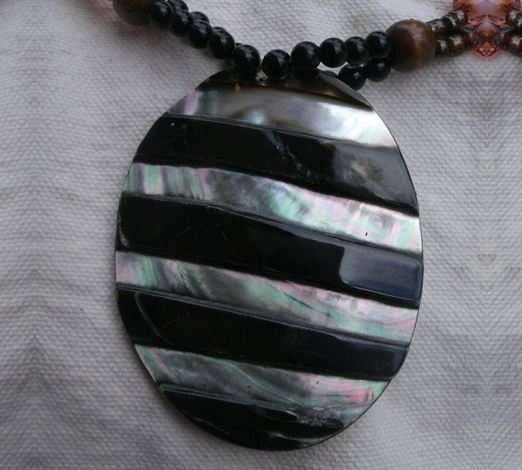 Abalone Pendant With Unique Tribal Design 6