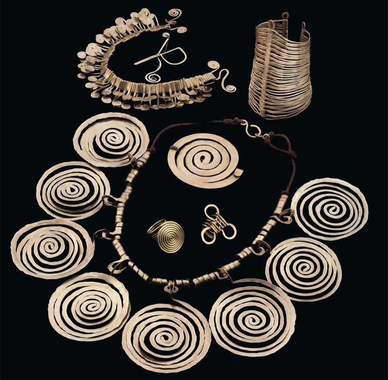 alexander calder jewelry