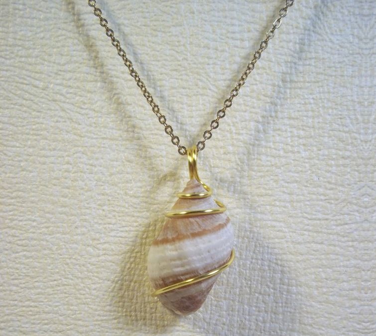 seashell pendant