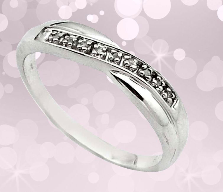 superior natural white diamond ring