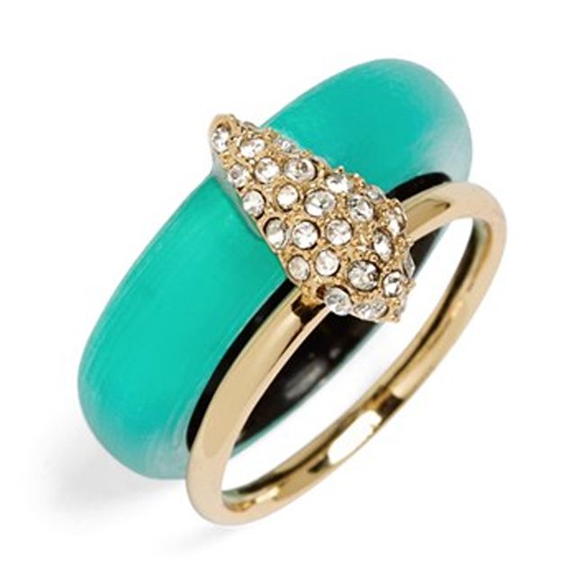 Let's Explore Top Jewelry Store's Hottest Stackable Rings Collection