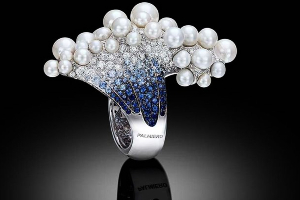 Blue Gems Rule the Universe of Jewels
