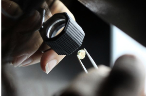 GIA To Experiment With Lab-Grown Diamonds Soon