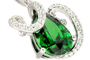 Green Emerald, a Perfect Pick for your “Big Day” Jewelry