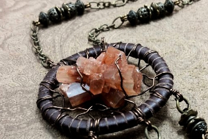 Help Your Center Self with Secret Gems