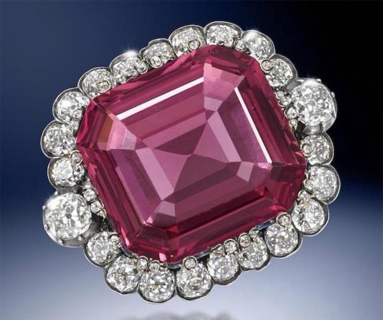 Rare Spinel to Be Up For Sale after a Century