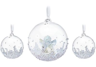 Swarovski To Decorate Christmas Tree In UK