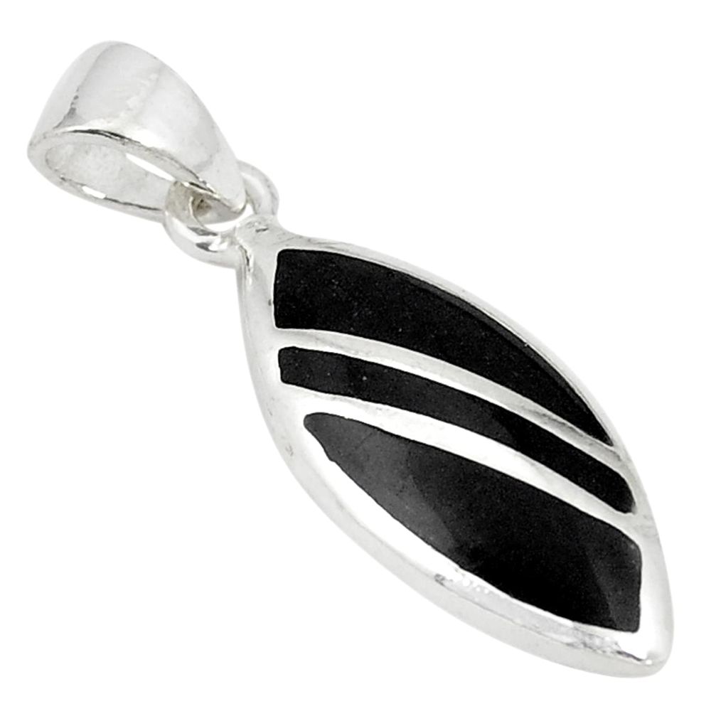 Black onyx enamel 925 sterling silver pendant jewelry a77570