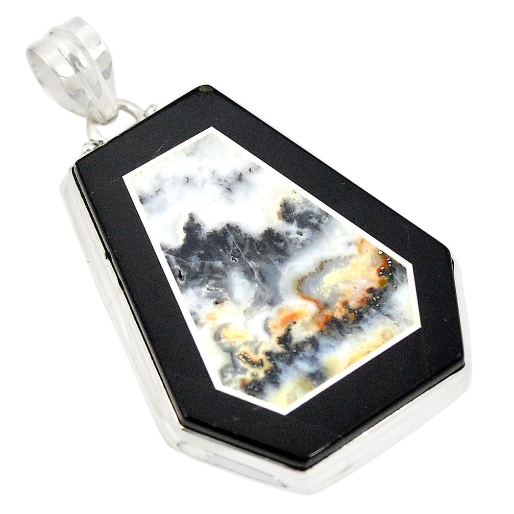 Natural white wild horse magnesite 925 sterling silver pendant d21689