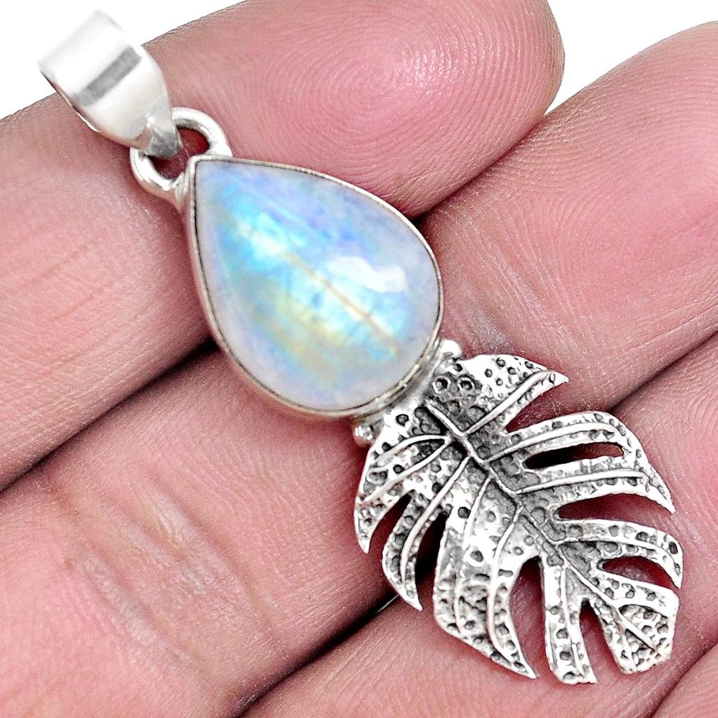 Natural rainbow moonstone 925 sterling silver deltoid leaf pendant d30663