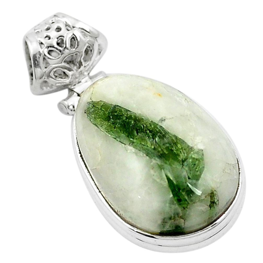 Natural green tourmaline in quartz 925 sterling silver pendant m52522