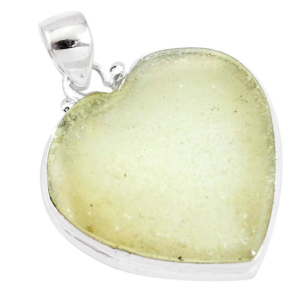 20.88cts natural libyan desert glass heart 925 sterling silver pendant p10365