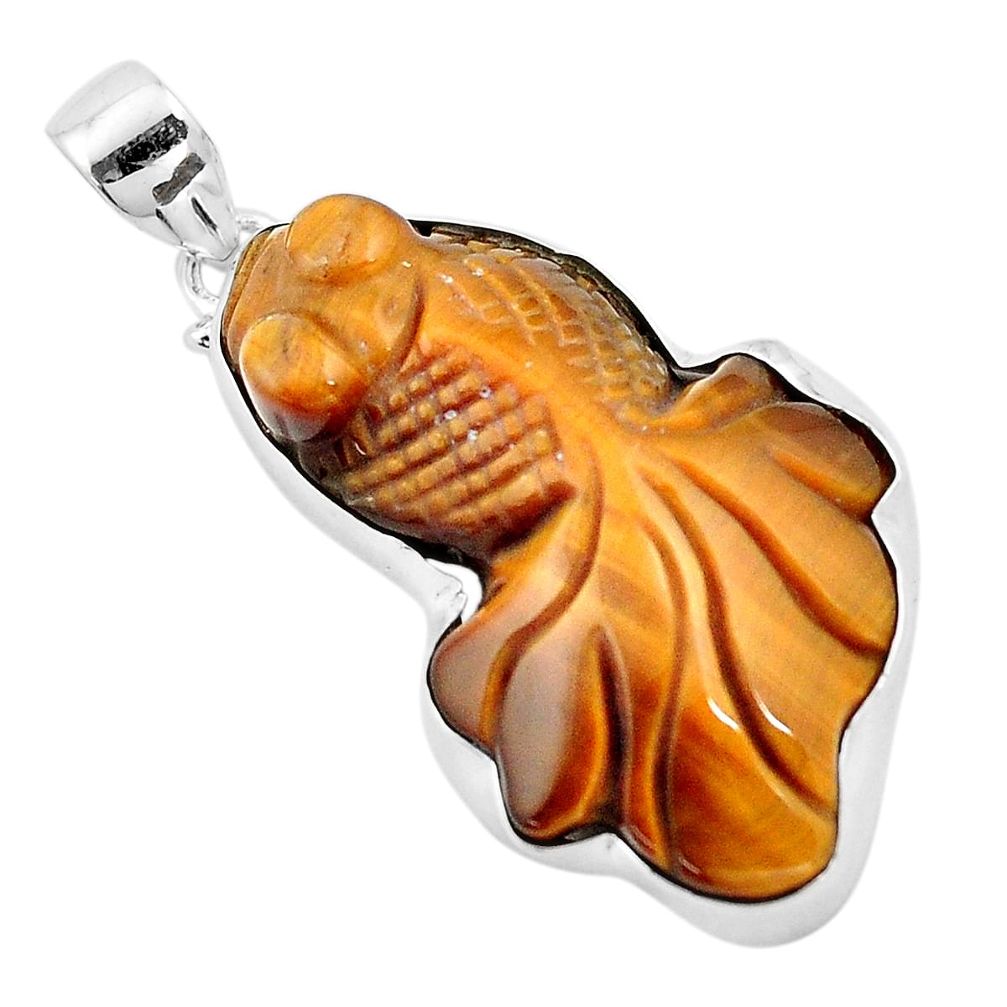 29.40cts natural brown tiger's eye 925 sterling silver fish pendant p13764