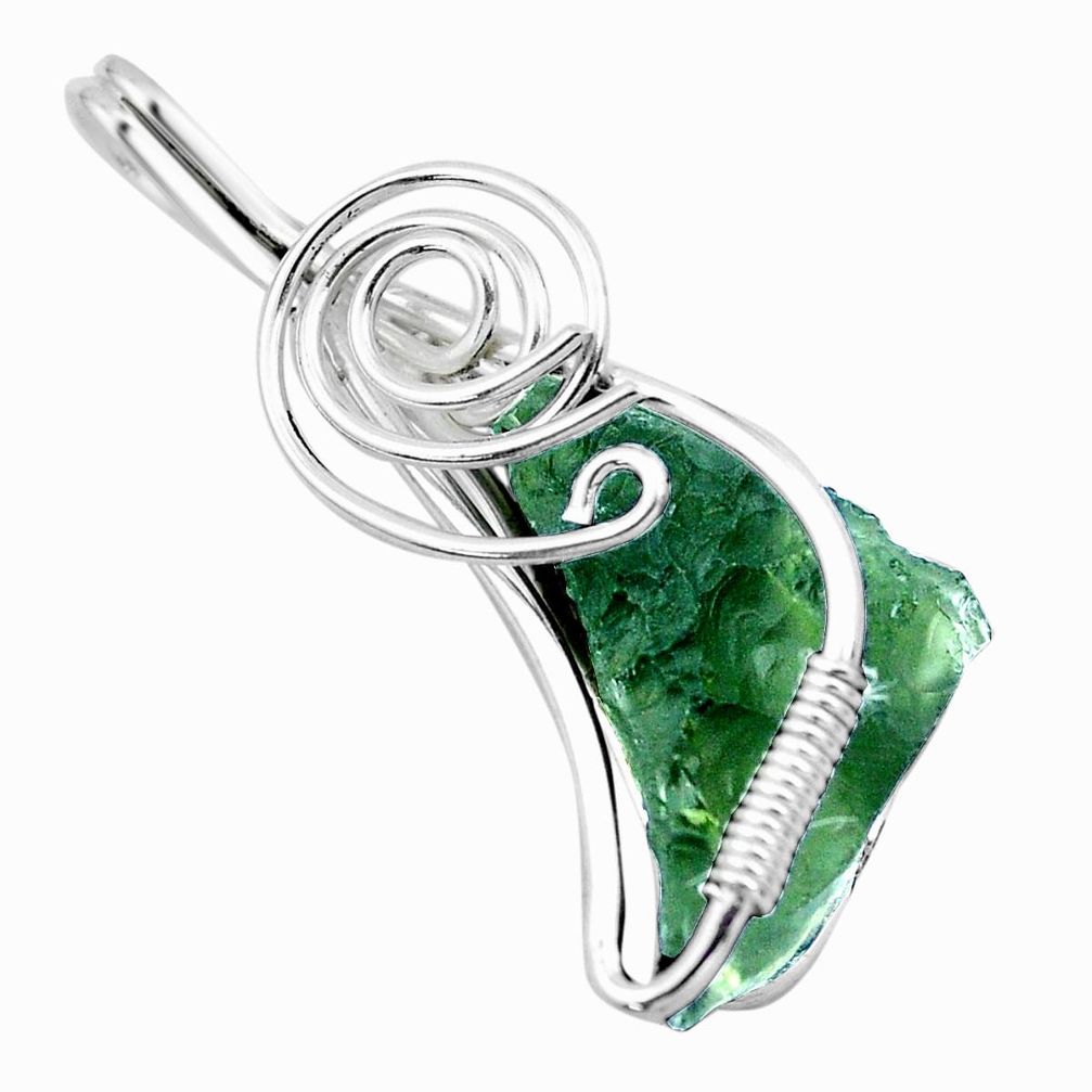 13.55cts natural green moldavite (genuine czech) 925 silver pendant p20634