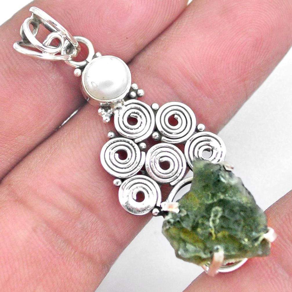 7.23cts natural green moldavite (genuine czech) pearl 925 silver pendant p24331