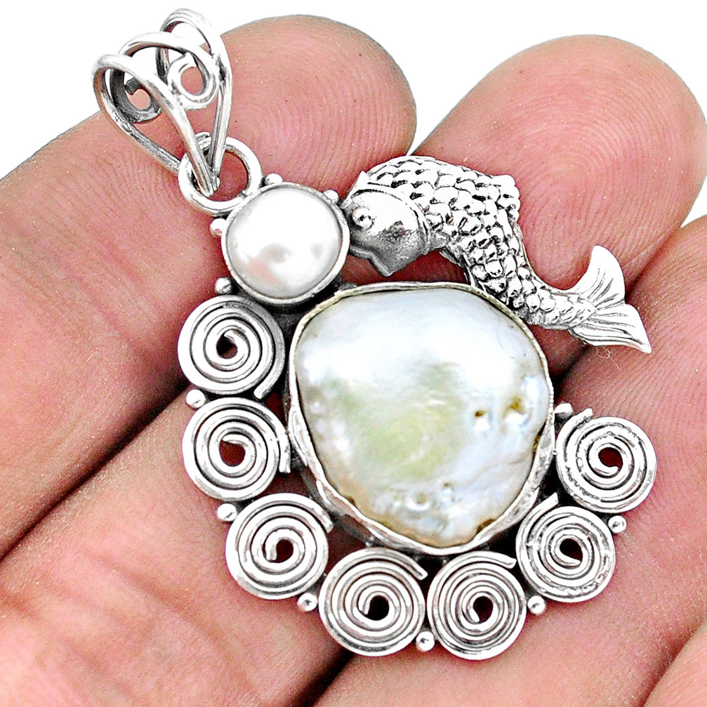 925 sterling silver 12.70cts natural white pearl fish pendant jewelry p25256