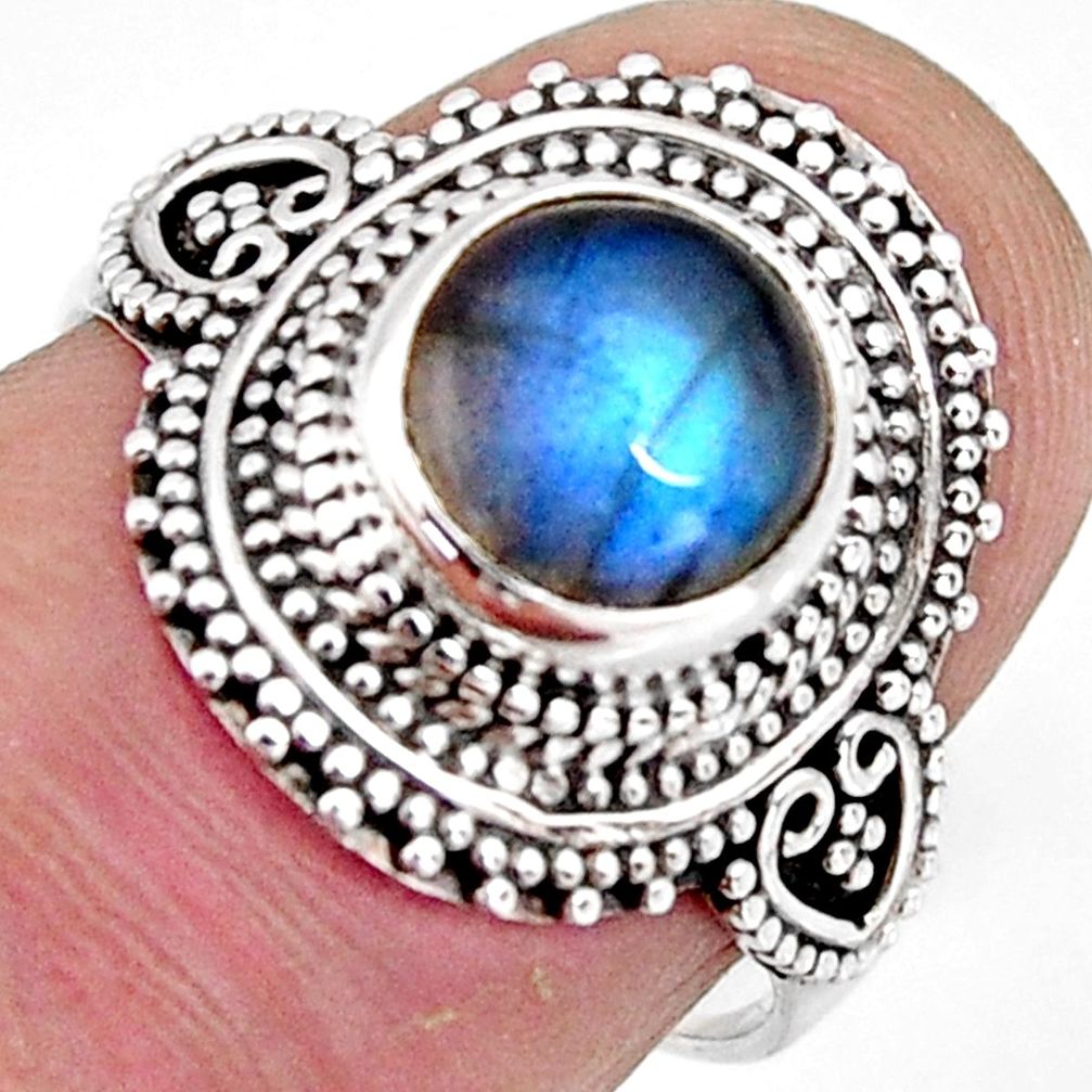 3.32cts solitaire natural blue labradorite 925 silver ring size 7 p96772