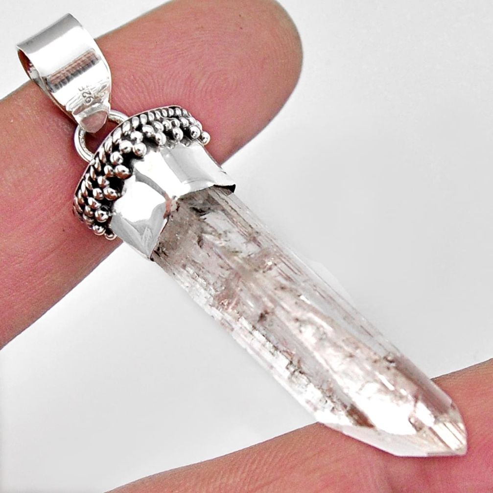 26.85cts natural white danburite rough 925 sterling silver pendant jewelry r5355