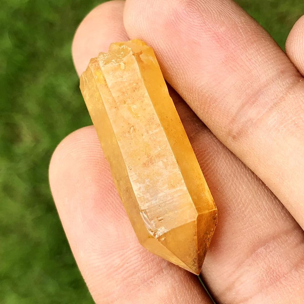 43.15cts tangerine lemurian quartz rough 39x12 mm fancy loose gemstone s3242