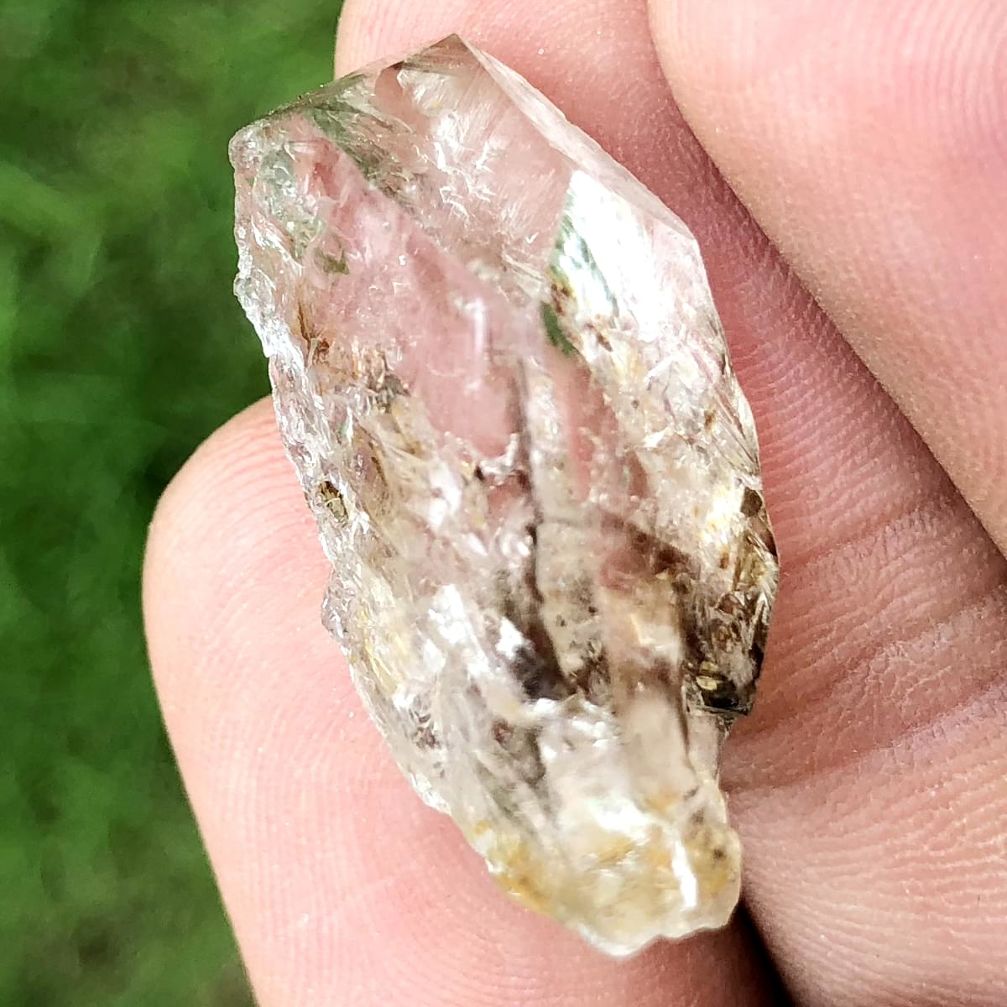 Natural 31.25cts elestial quartz rough white rough 30x17 mm loose gemstone s3255