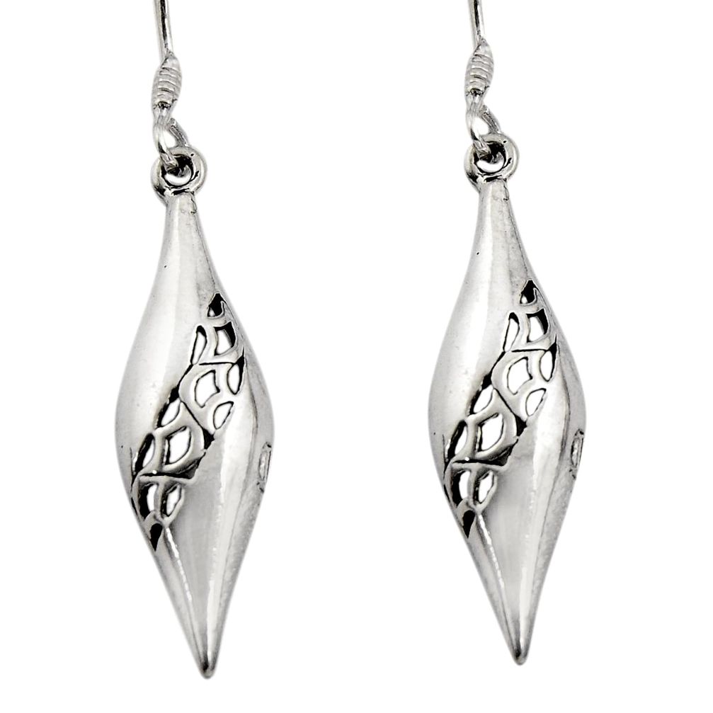 4.03gms indonesian bali style solid 925 plain silver dangle earrings c8852