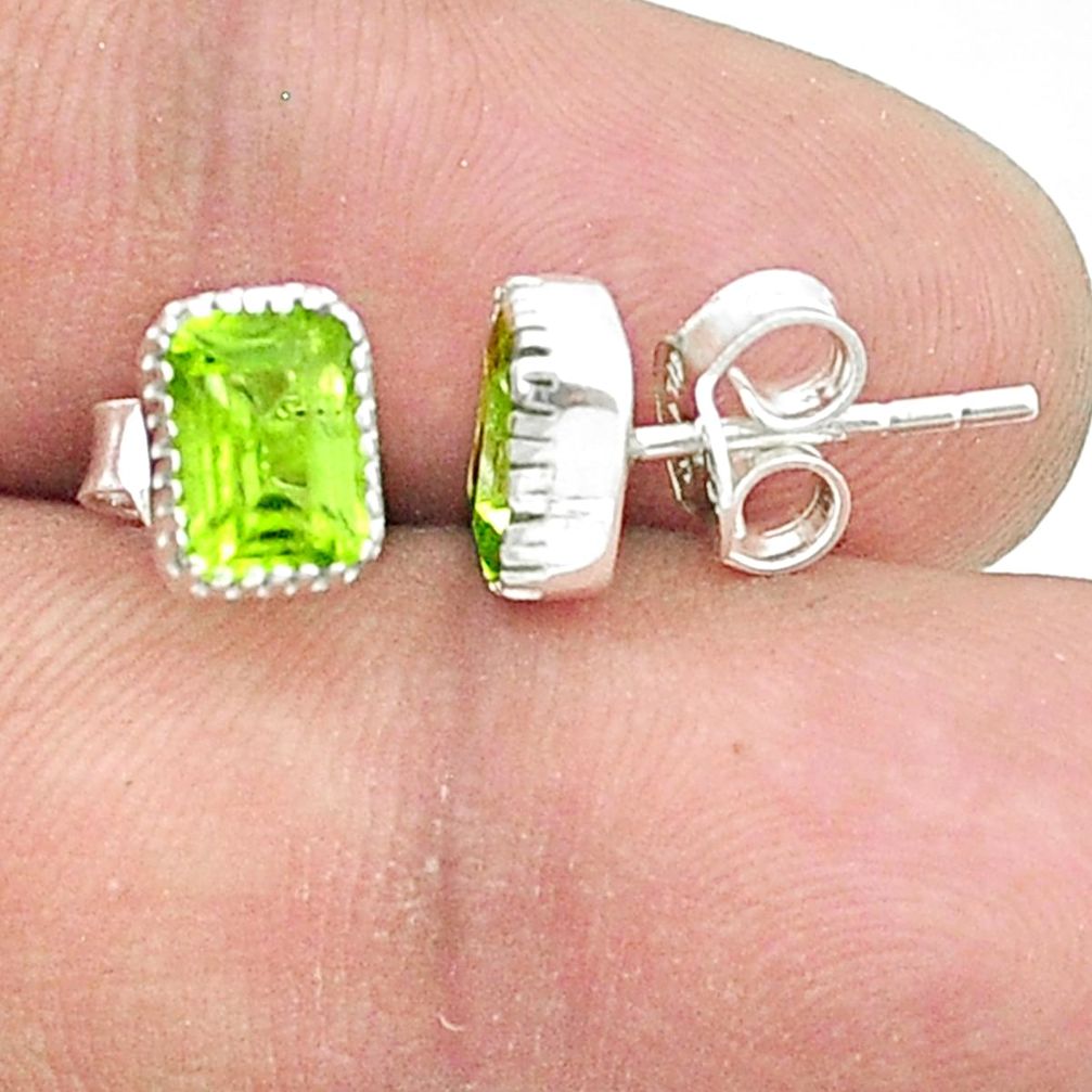 2.67cts faceted natural green peridot 925 sterling silver stud earrings u36220