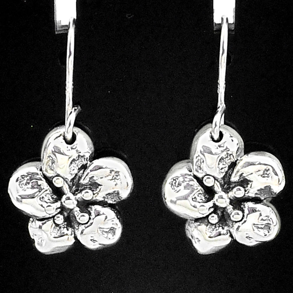 2.29gms indonesian bali style solid 925 sterling silver flower earrings t6144