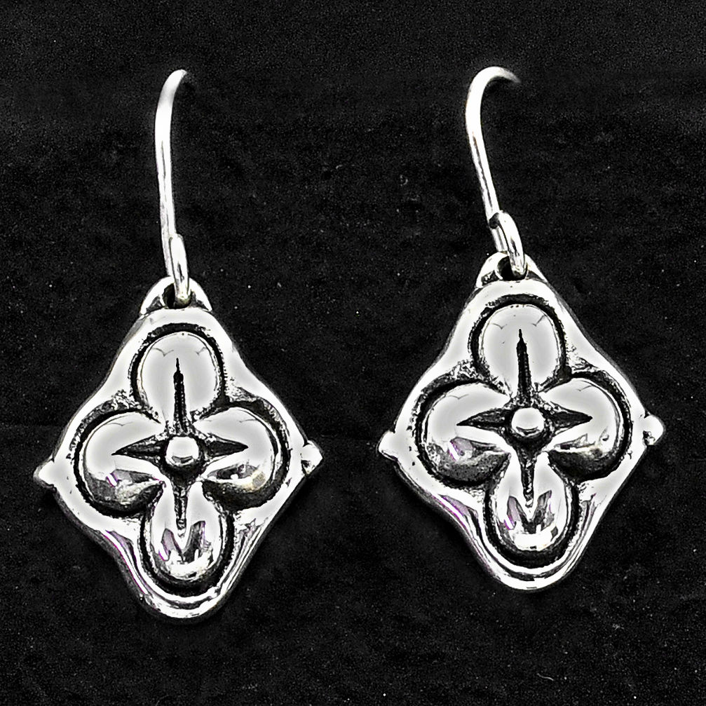 1.48gms indonesian bali style solid 925 sterling silver flower earrings t6163