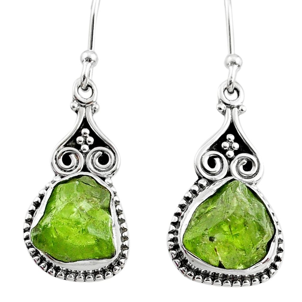 8.53cts natural green raw peridot crystal silver dangle earrings r65997