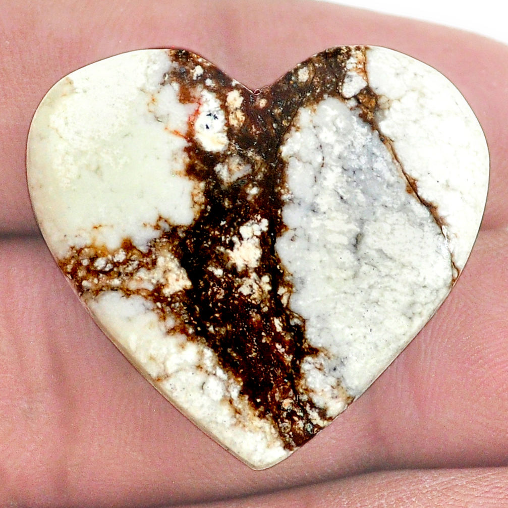 Natural 37.40cts wild horse magnesite white 30x27 mm heart loose gemstone s24635