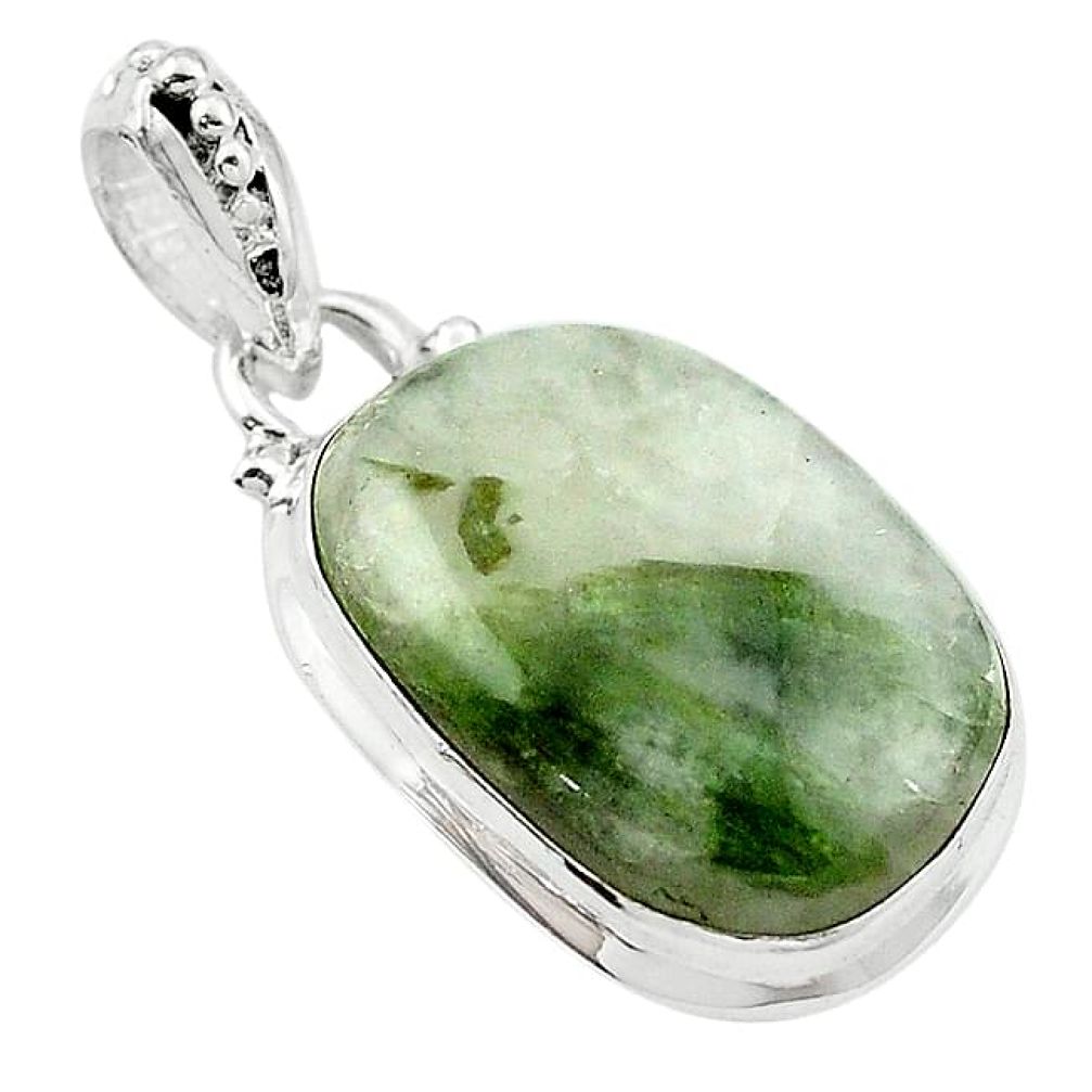 15.05cts natural green tourmaline in quartz 925 sterling silver pendant k72854