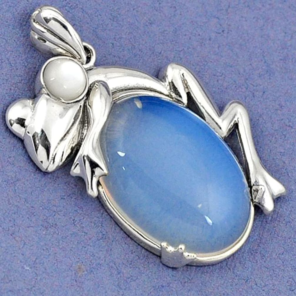 ANTIQUE NATURAL WHITE OPALITE PEARL 925 STERLING SILVER FROG PENDANT H40932