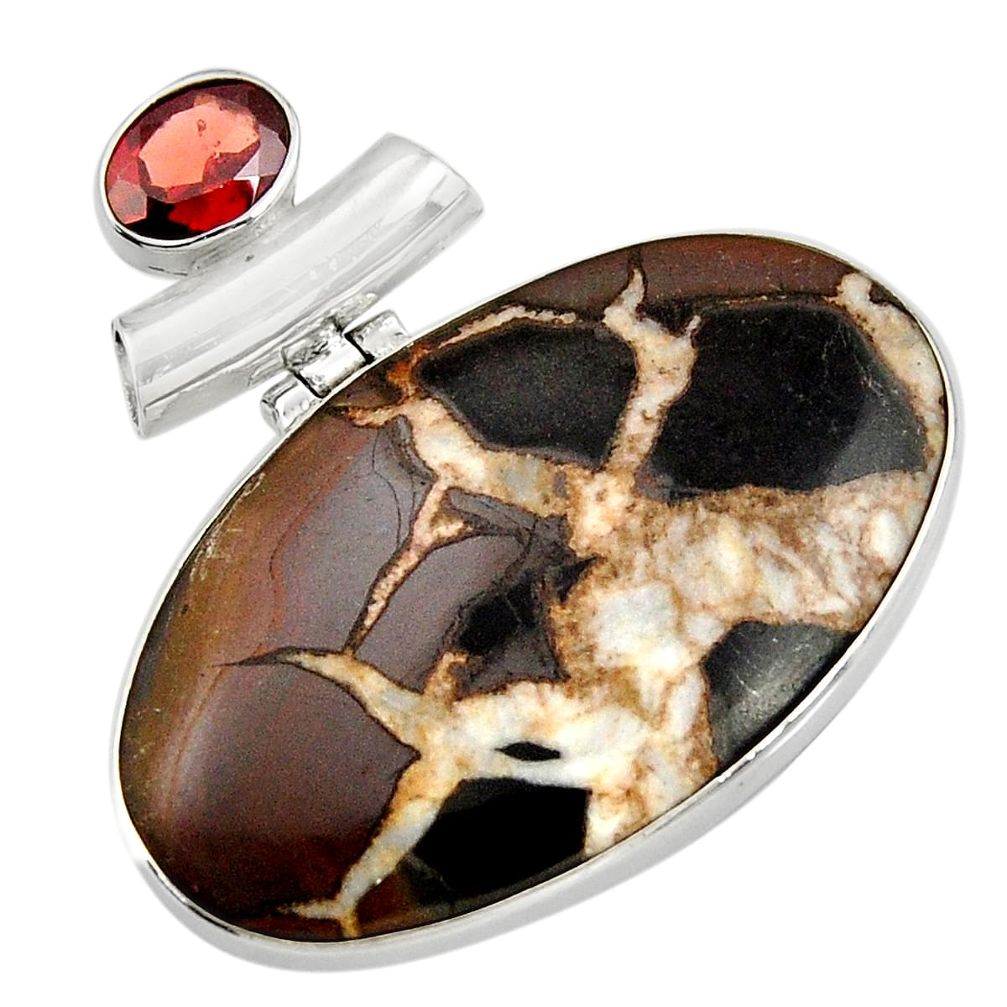 925 silver 29.40cts natural black septarian gonads red garnet pendant d41464