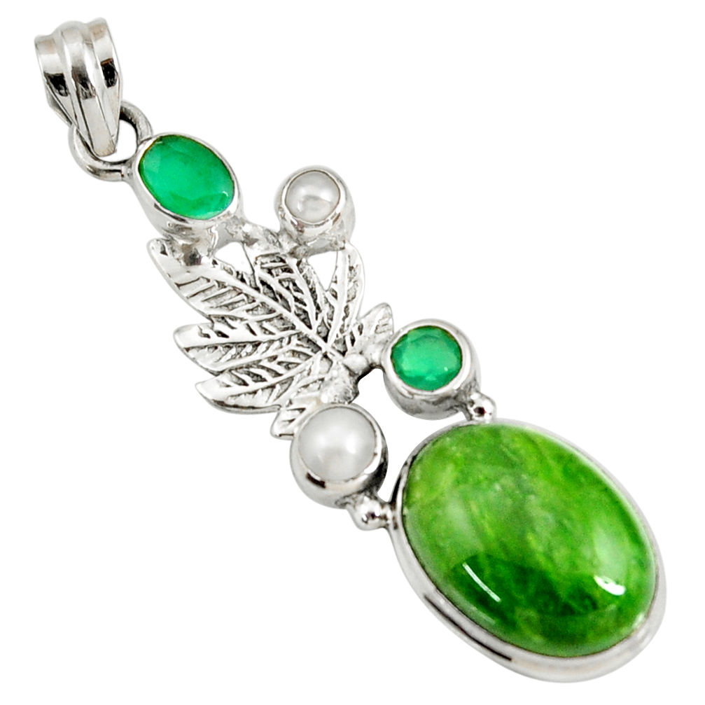 cts natural green chrome diopside deltoid leaf pendant d42544