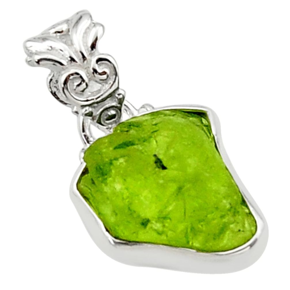 925 sterling silver 6.51cts natural green peridot rough fancy pendant r29934