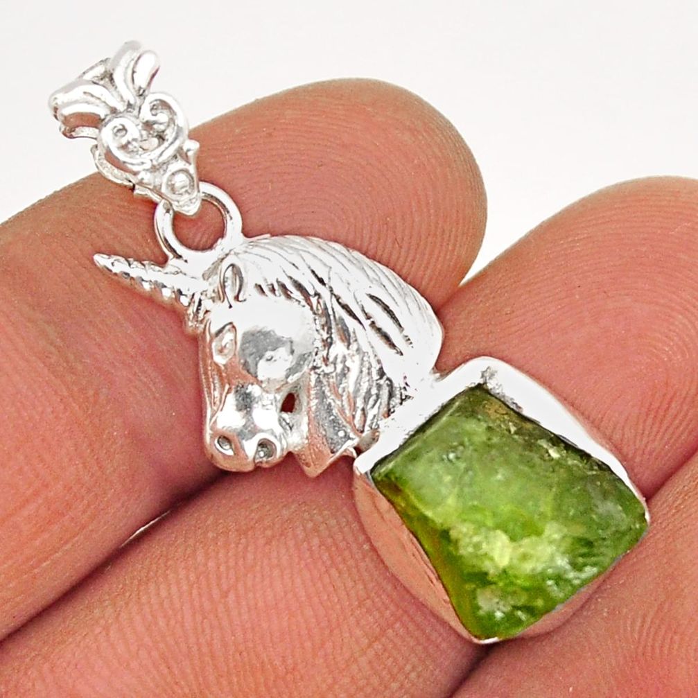 925 sterling silver 7.13cts natural green peridot rough horse pendant y2768