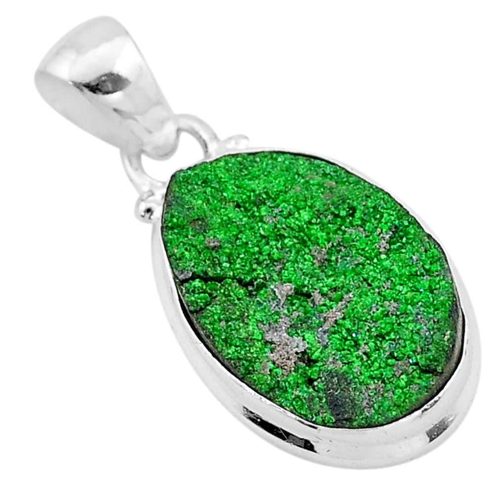 925 sterling silver 11.74cts natural green uvarovite garnet oval pendant t1957