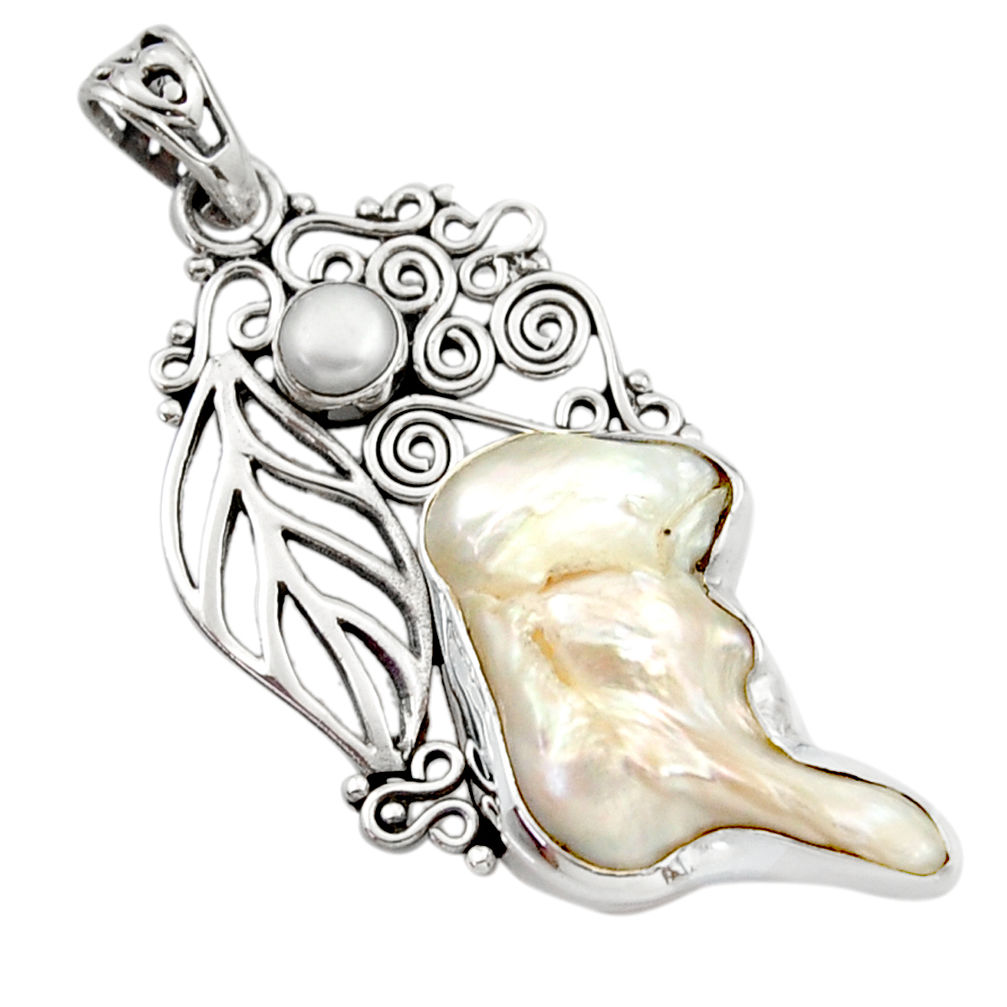 925 sterling silver 15.76cts natural white pearl leaf charm pendant d46700