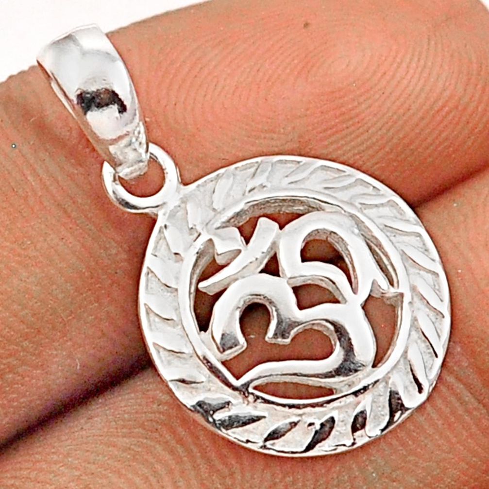 925 sterling silver 3.06gms om symbol indonesian bali style solid pendant u13607