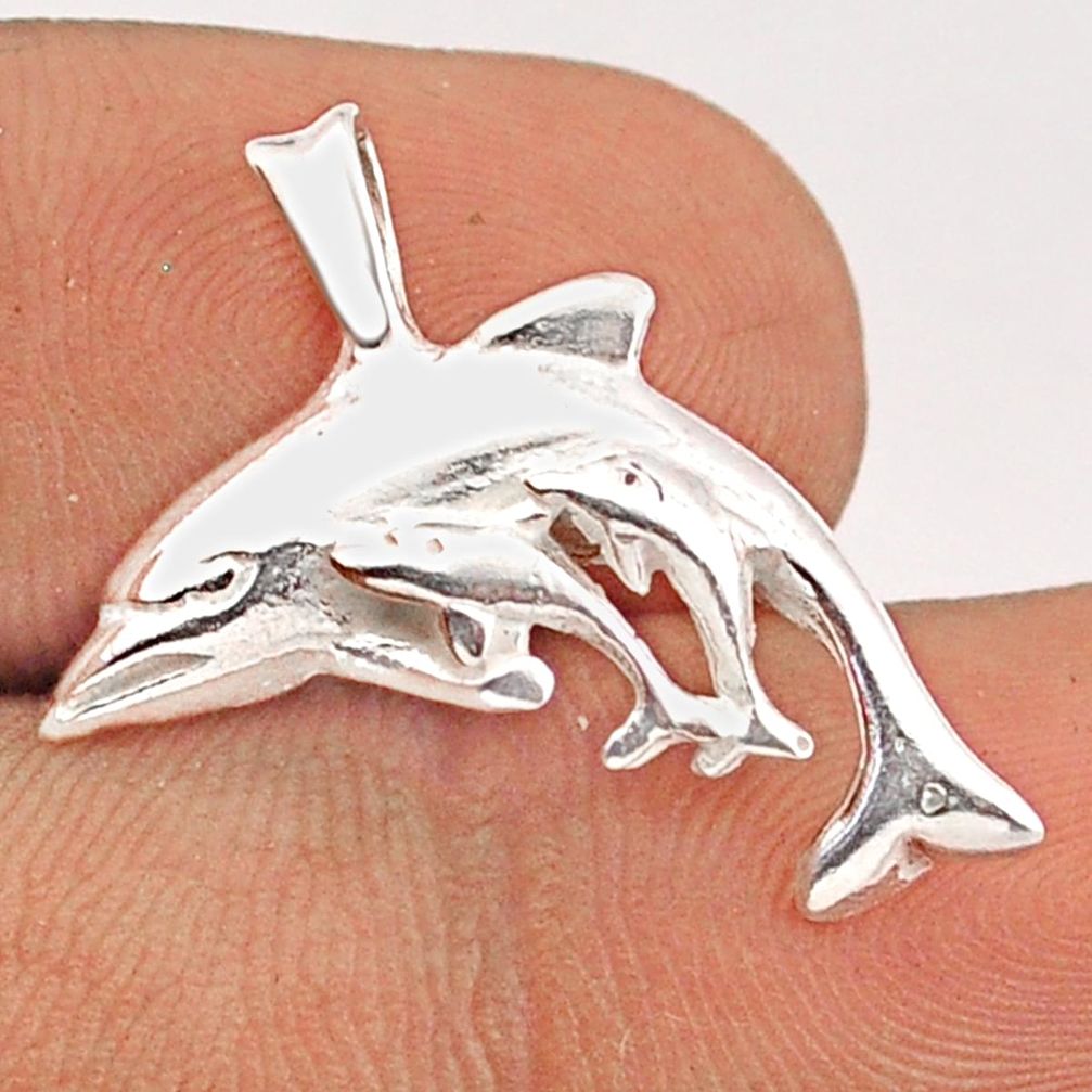 2.69gms indonesian bali style solid 925 sterling silver dolphin pendant u13633