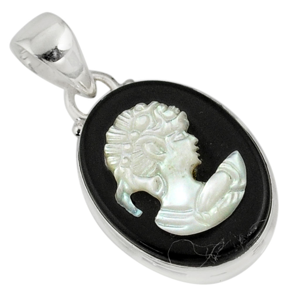 10.08cts lady face natural opal cameo on black onyx 925 silver pendant r80362